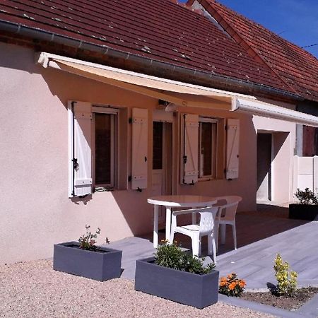 Maison d'une chambre avec piscine partagee terrasse et wifi a Saint Victor Extérieur photo